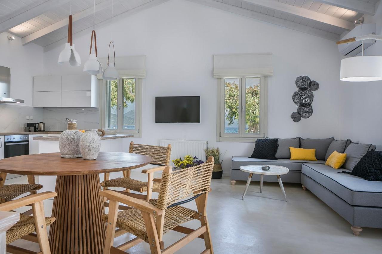 Olvio Living By The Sea Villa ซามี ภายนอก รูปภาพ
